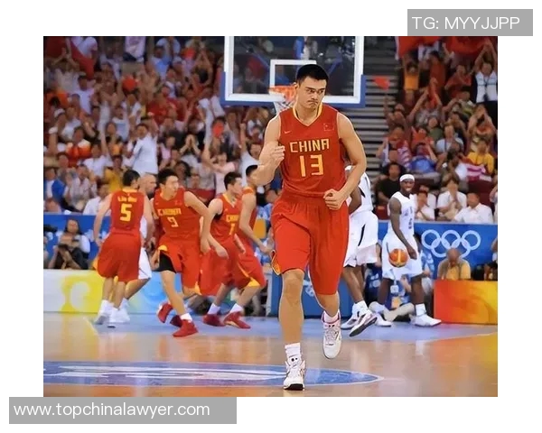 姚明入选篮球名人堂,成为中国第一位入选者